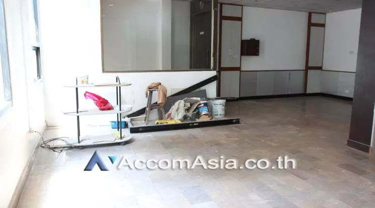 5  Office Space For Rent in sukhumvit ,Bangkok BTS Phrom Phong AA17471